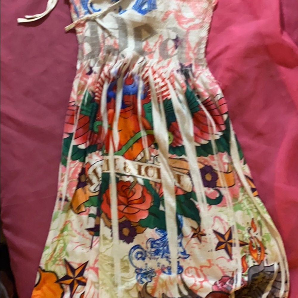 Dress - Picture 3 of 4